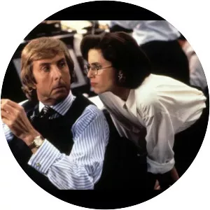 Splitting Heirs - 1993 ‧ Indie film/Comedy ‧ 1h 27m