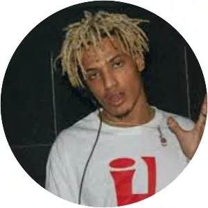 sprite Lee. photograph