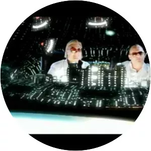 Spritneybears - Musical group