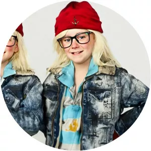 Squeaky and Squirmy Smee photograph