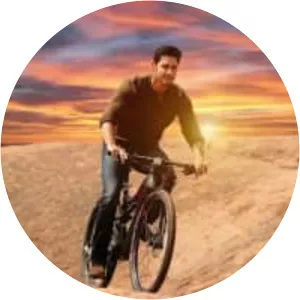 Srimanthudu - 2015 ‧ Drama/Action ‧ 2h 38m