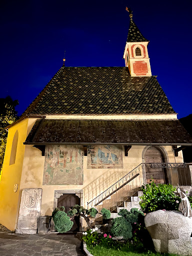 St. Florianus Kapelle - Chapel in Muhlbach, Italy