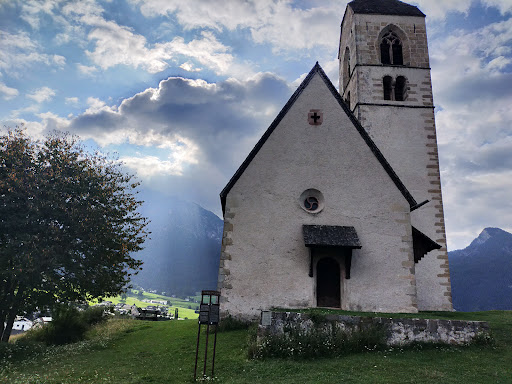 St. Peter Kirche - Church in Italy