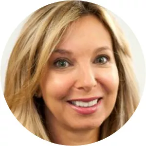 Stacy Bennett - Politician