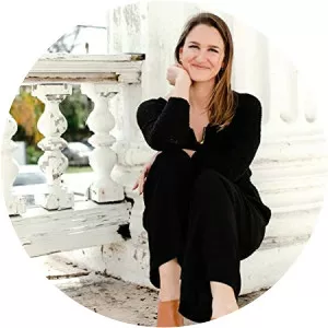 Stacy Willingham - Author