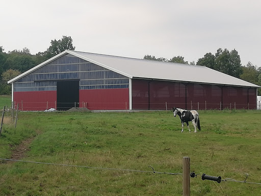 Stalllunden - Equestrian facility in Vegby, Sweden