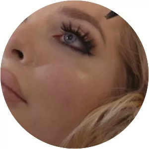 Star Shaped Scar - 2018 ‧ Short/Documentary ‧ 13 mins