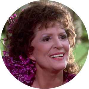 Star Trek: The Next Generation Ménage à Troi