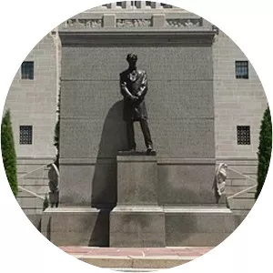Statue of Abraham Lincoln