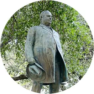 Statue of Jim Hogg