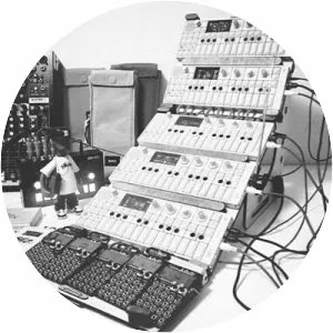 STEEEZO - Musical artist