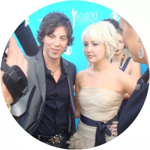 Steel Magnolia - Musical duo