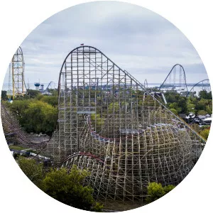 Steel Vengeance - Roller coaster
