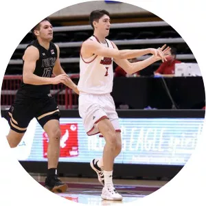 Steele Venters - Basketball player