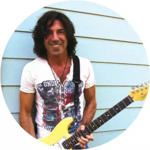 Stef Burns - Guitarist