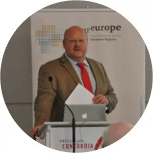 Stefan August Lütgenau