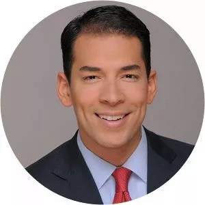 Stefan Holt - American newscaster