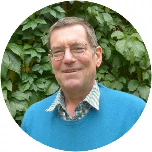 Stefan Nienhaus - Author