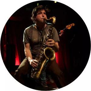 Stefan Zeniuk - Musician