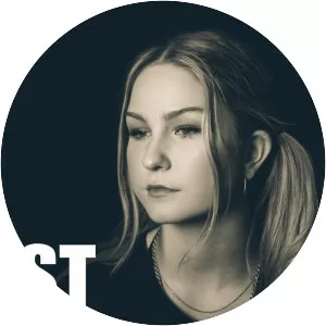 Stefani Kimber - Canadian actress