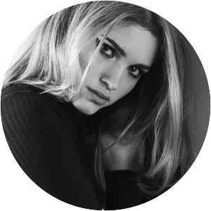 Stefanie Raschke - Musical artist