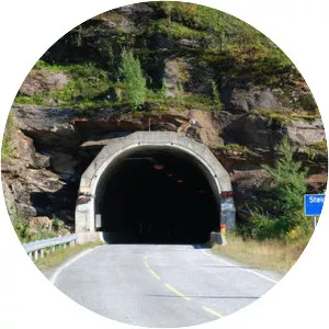 Steigen Tunnel