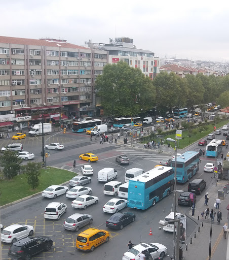 Stella Mrs Barber - Hairdresser in Istanbul