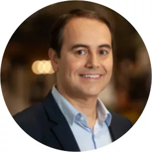 Stelleo Passos Tolda photograph