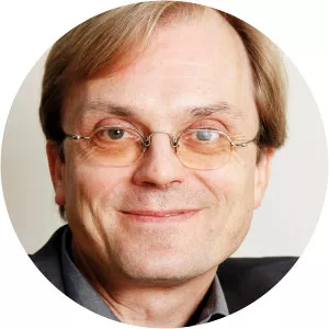 Stephan Knüpfer - Piano tuner