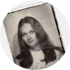 Stephanie Baniszewski - Gertrude Baniszewski's daughter