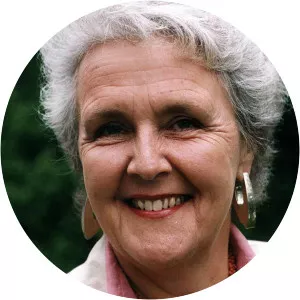 Stephanie Cole