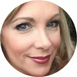 Stéphanie Ever - Actress