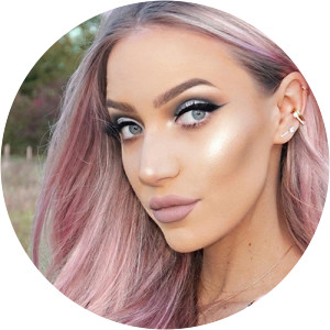 Stephanie Lange - YouTuber