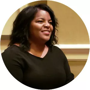 Stephanie Powell Watts photograph