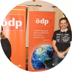 Stephanie Sichelschmidt - Politician