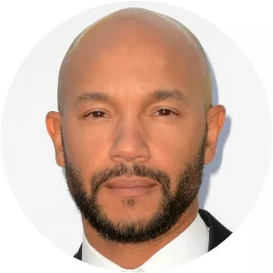Stephen Bishop 