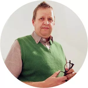 Stephen Bram - Artist