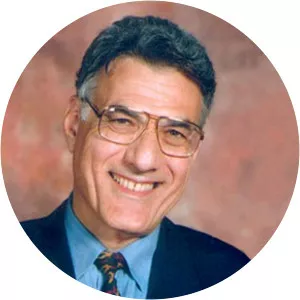 Stephen Hanessian - Chemist