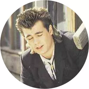 Steve Barnacle - Musician ‧ Gary Barnacle's brother