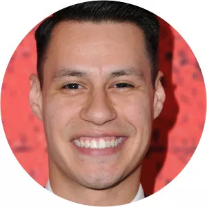 Steve Casillas - Actor