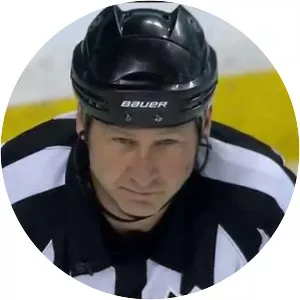 Steve Kozari - Ice hockey official
