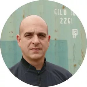 Steve Lazarides - British author