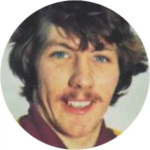 Steve Mungall - Football player