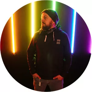 Steve Yasgar Musician