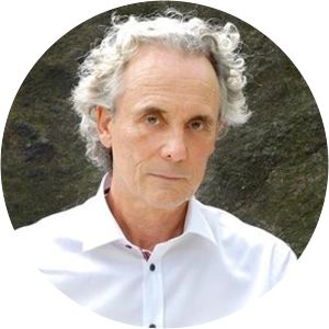 Steven Crossley