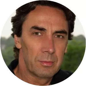 Steven Elliot