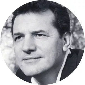 Steven Hill