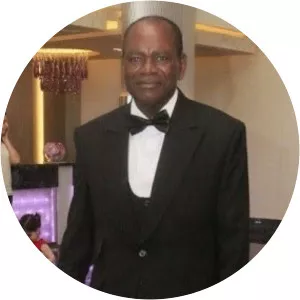 Steven Idibia - 2Baba's brother