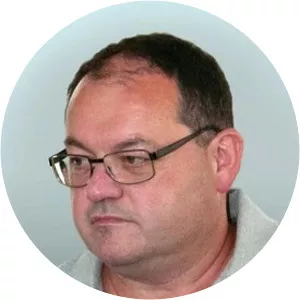 Steven J. Gamblin - Researcher