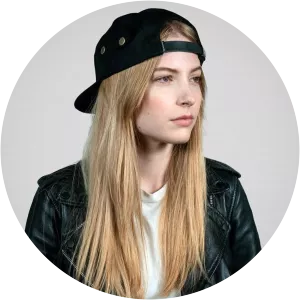 Stevie Wynne Levine - TV personality